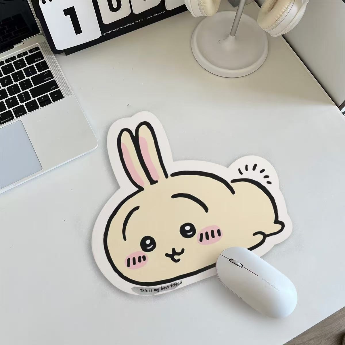 Chiikawa Kartun Jiyi Usagi Hac - Leather Desk Pad ulasan dan harga